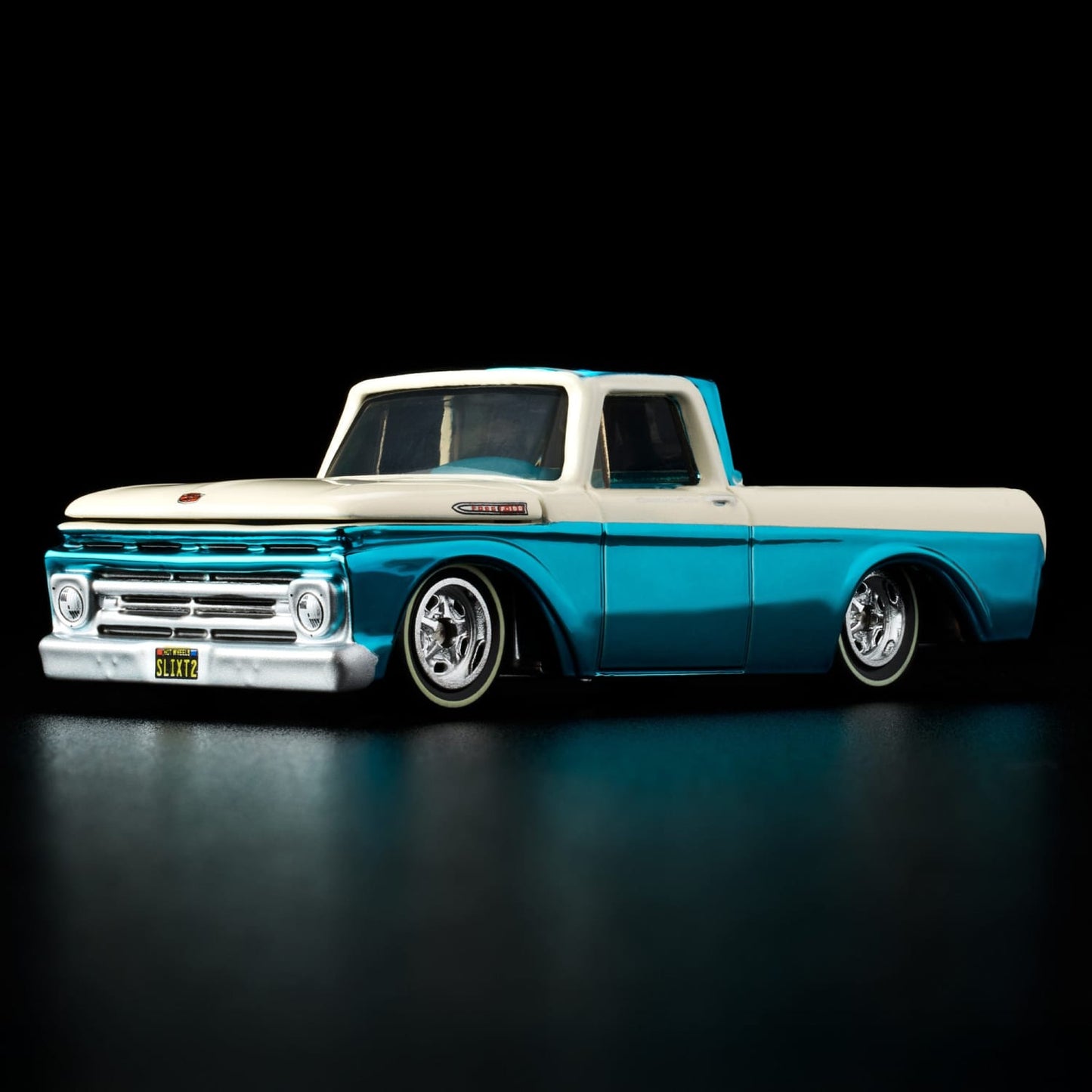 Hot Wheels RLC 1962 Ford F-100 Azul con Blanco